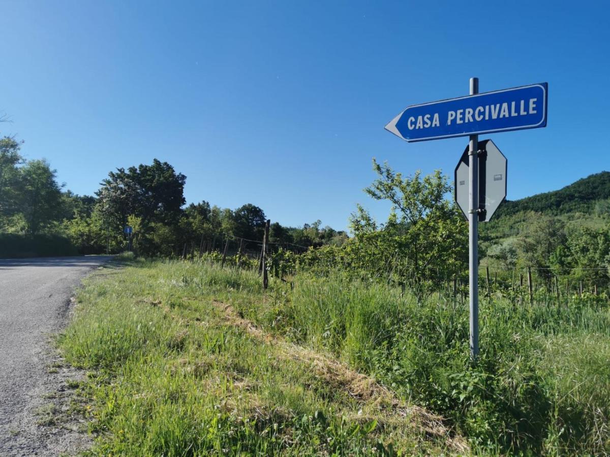 B&B Casa Percivalle Borgo Priolo Luaran gambar